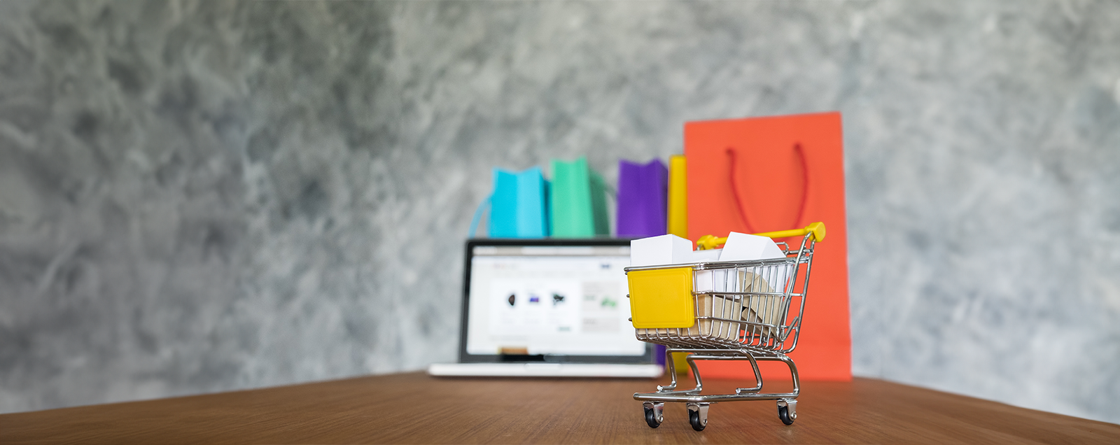 6 Hacks to Improve Online Shopping Experience with Noon Coupon